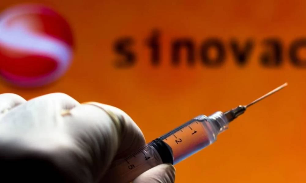 EMA: Ξεκίνησε η διαδικασία αξιολόγησης του Sinovac